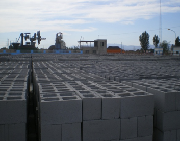 Paano Napapabuti ng Solid Brick Making Machine ang Modern Brick Production Efficiency?